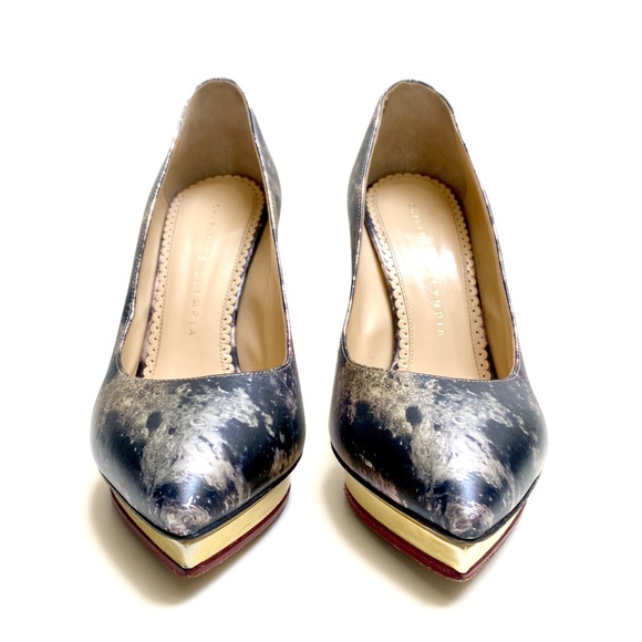Sz37 / Charlotte Olympia Metallic Platform Pumps - Picture 3 of 13